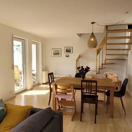 Flat4 * Steisslingen