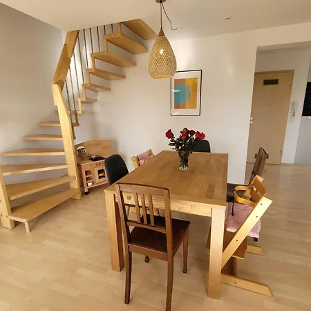 Flat4 Steisslingen